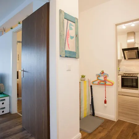 Apartment Welcome In - 'patrice' Mit Balkon Und Abstellraum