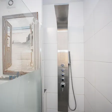 Apartamento Welcome In - 'patrice' Mit Balkon Und Abstellraum