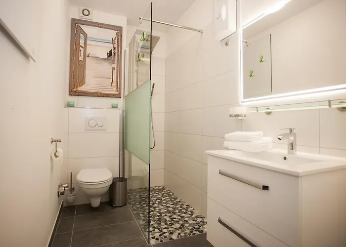 Welcome In - 'patrice' Met Balkon En Berging وينتربرغ